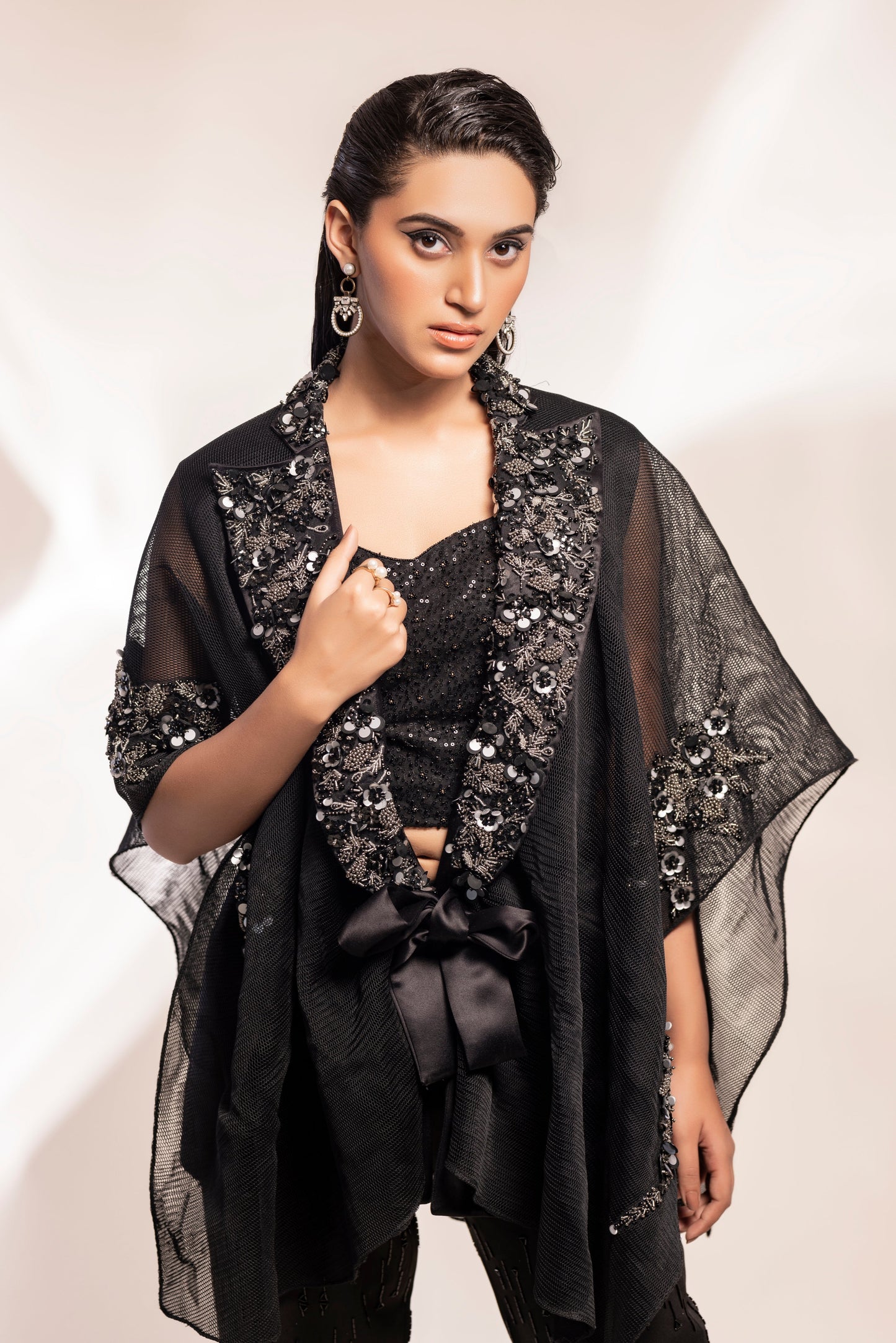 Short Kaftan jacket, camisole and trouser